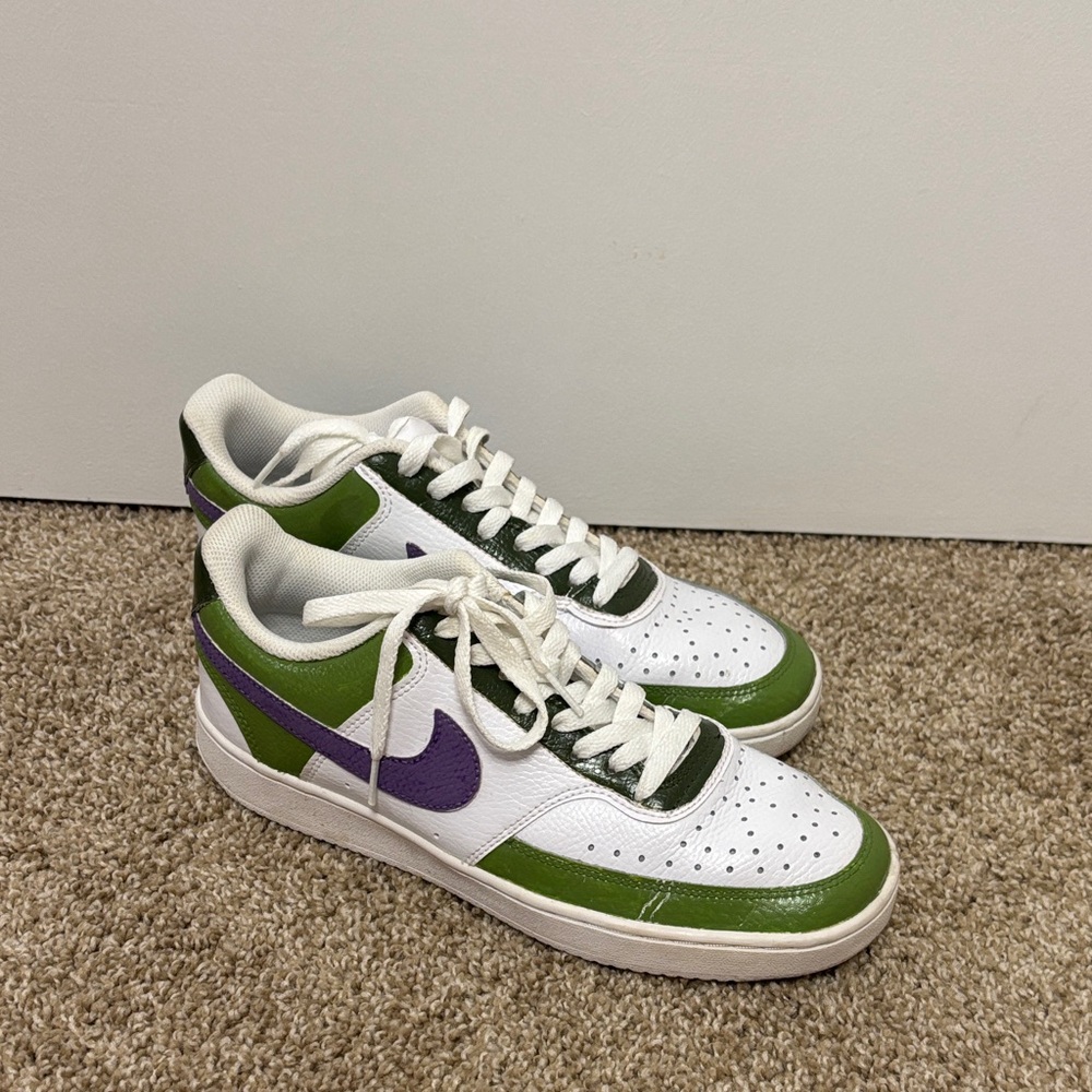 Nike Men's Sneakers in White, Green, and Purple